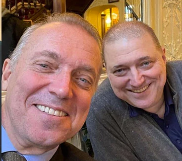 Onca küfrettiğiniz Uzan'dan bile medet umma çaresizliği hepinize kapak olsun