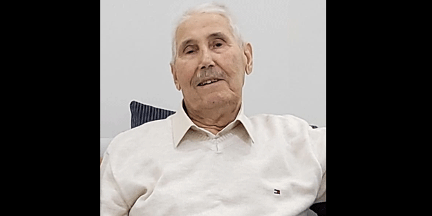 Önce cami, sonra Kur’an Kursu ve şimdi de okul! 86 yaşındaki Müslümandan örnek davranış