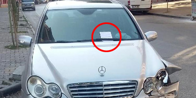 Önce çarptı sonra da 'abi ben çarptım' diye not bıraktı