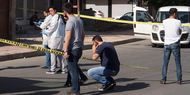 Önce eşini sonra kendini vurdu!