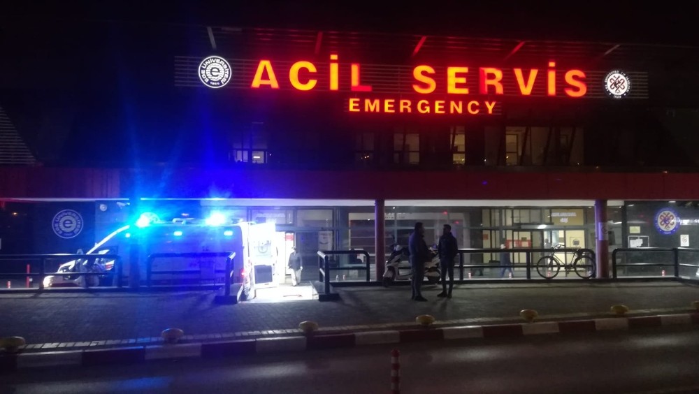 Önce evi ateşe vermek istedi ardından babasını kalbinden bıçakladı 