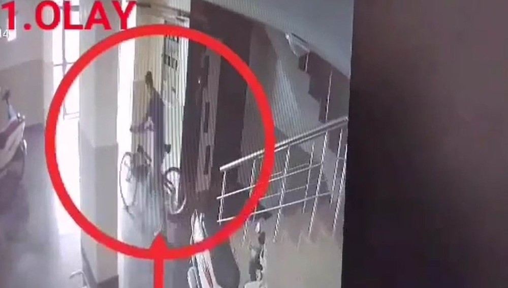 Önce güvenlik kameraları ardından polise yakalandılar 