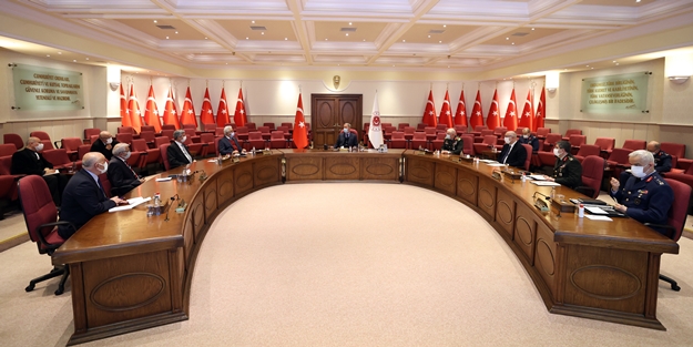 Önce kınadılar sonra çark ettiler! Emekli subaylardan yeni 