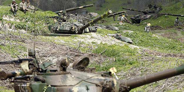 Önce Rusya sonra Dağlık Karabağ'ın sözde yönetimi! 'Geri alacağız' diyerek skandal adımı attılar