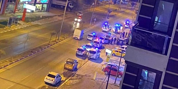 Önce şişe attılar sonra da yaraladılar