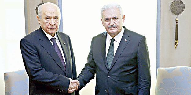 Önce Türkeş’e sonra Başbakana