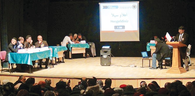 Onlar bilgide yarışıyor