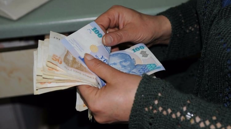 Onlara da 583 TL aylık bağlanıyor!