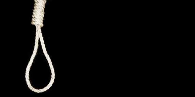 Onlarca hükümet yetkilisi ve askere idam cezası verdiler