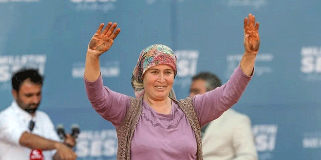 Onu alkışlayan binlerce CHP'linin ağzı açık kaldı! AK Parti'ye geçti