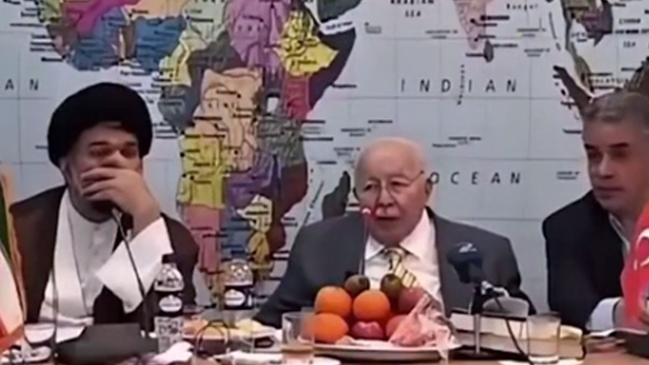 Onu bazıları hala anlayamadı! Erbakan Hoca İran’ı yıllar önce böyle uyarmış