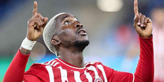 Onyekuru bakın kimin için İstanbul'da!