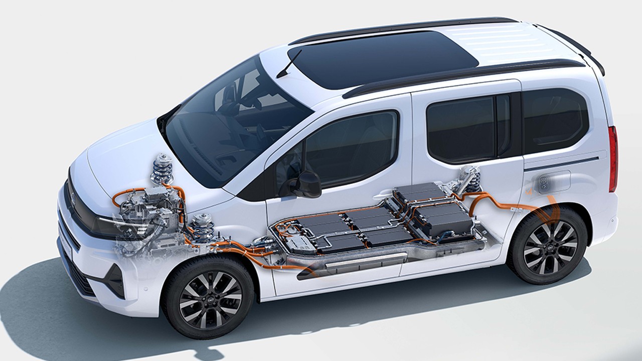 Opel Combo elektriklendi! Türkiye'de satışa sunuldu!