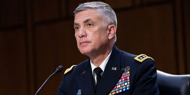 OpenAI'dan dikkat çeken atama! ChatGPT emekli Generale emanet!