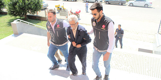 Operasyonda 9 kilo esrar ele geçirildi, 77 yaşındaki şahıs tutuklandı