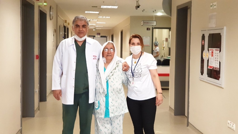 ’Öpücük virüsü’ kanser etti 