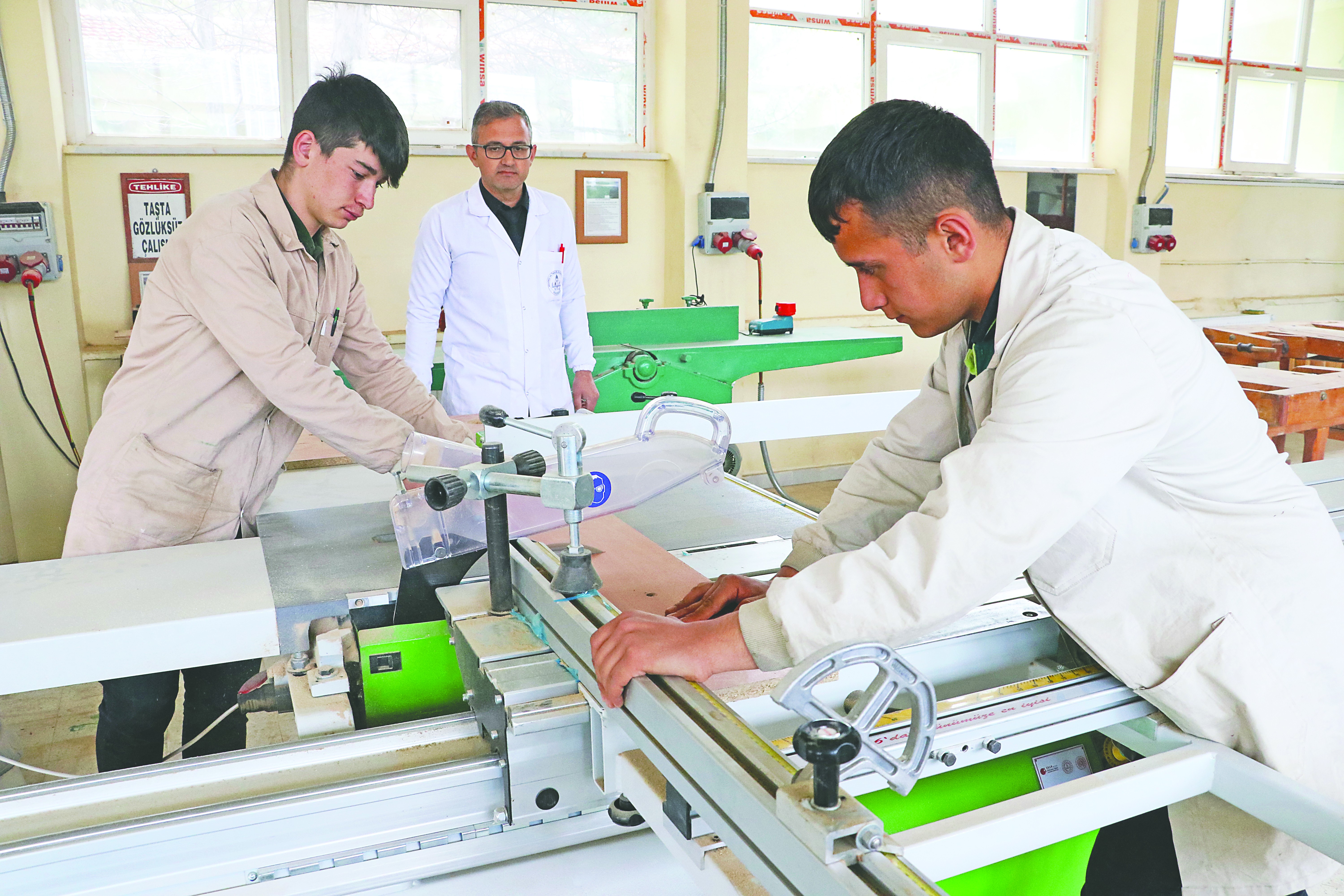 ORAN’ın atölyeleri gençlere umut oluyor