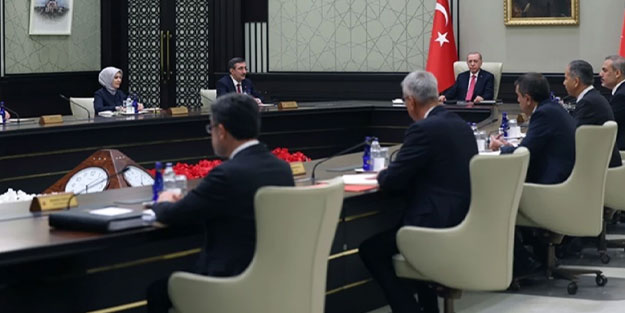 ORC'den dikkat çeken anket! İşte Kabine'nin en çok beğenilen 5 ismi