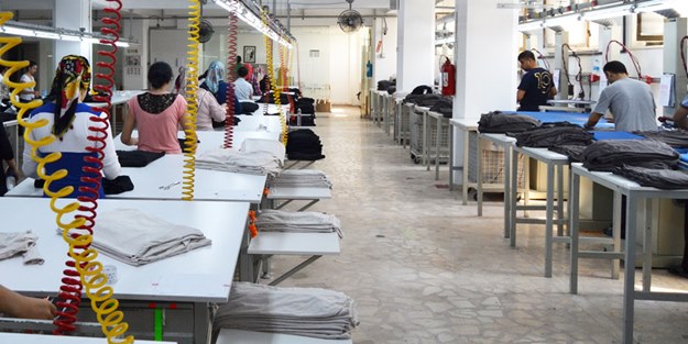 Fabrika var, iş çok, işçi yok