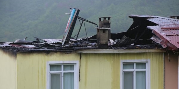 Ordu’da bir eve yıldırım düştü