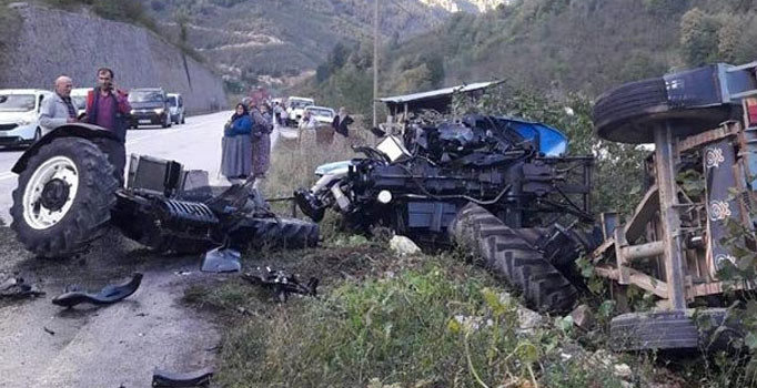 Ordu'da feci kaza! Traktör ikiye bölündü