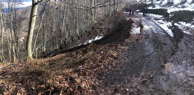 Ordu’da heyelan sebebiyle geçici boşaltılan 12 ev ikamete açıldı 