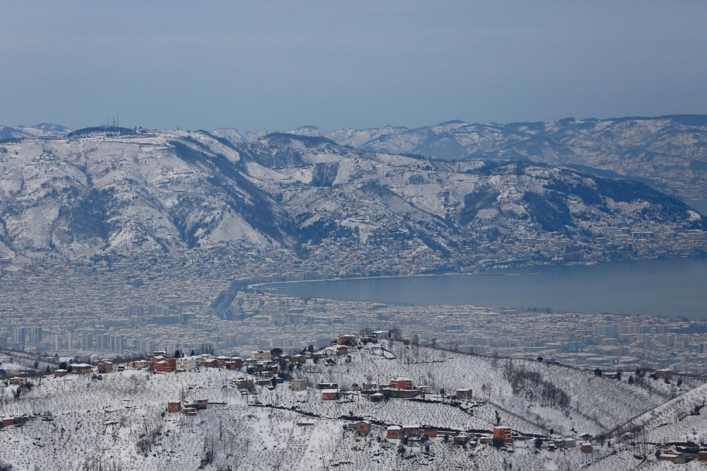 Ordu’da kar kalınlığı 20 cm 