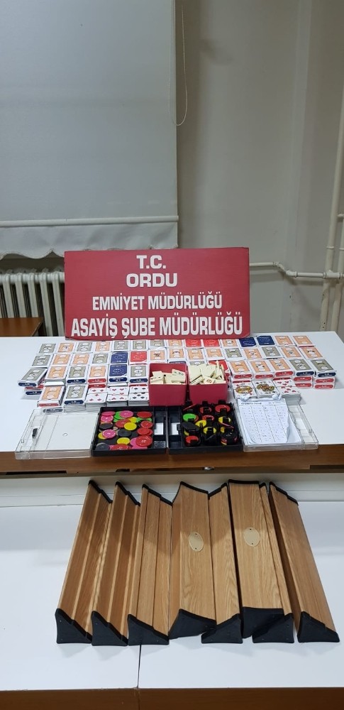 Ordu’da kumar oynayanlar suçüstü yakalandı 