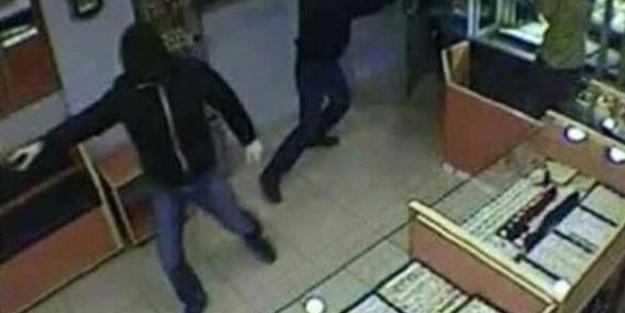 Ordu'da rehine krizi 7. saate girdi, soyguncuları anneleri bile ikna edemedi