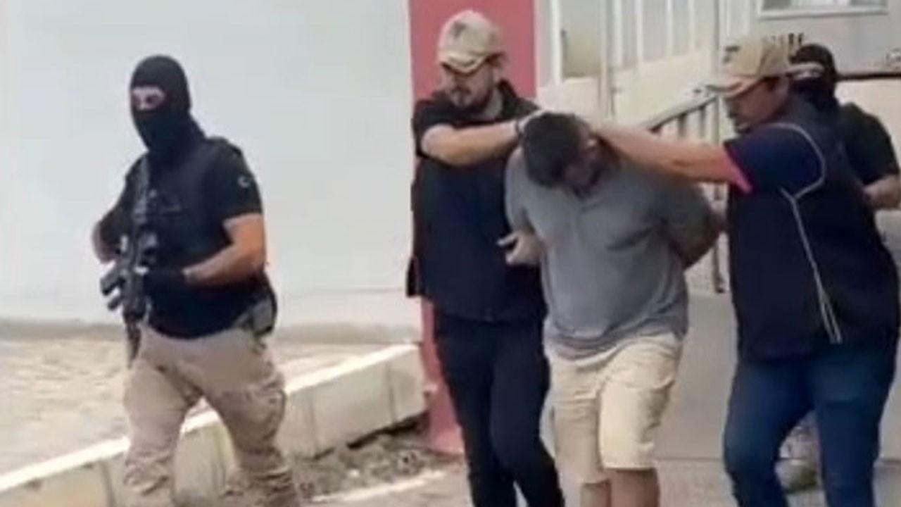 Ordudan ihraç edilen FETÖ'cü firari astsubay paketlendi