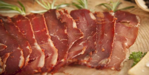 Organik şarküteri ürünleri niye kahverengi?