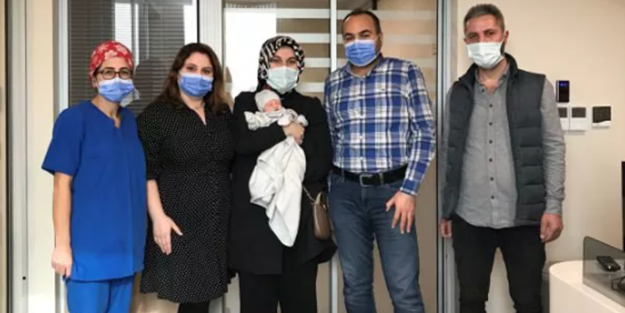 Organları ters doğmuştu! 1 günlük bebekten haber var
