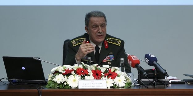 Orgeneral Akar'dan 'Türkiye ve Güvenlik' Konferansı