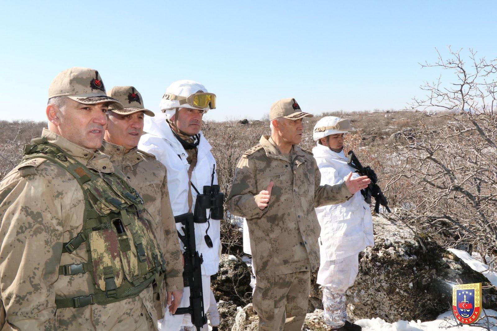 Orgeneral Çetin'den komandolara moral ziyareti!