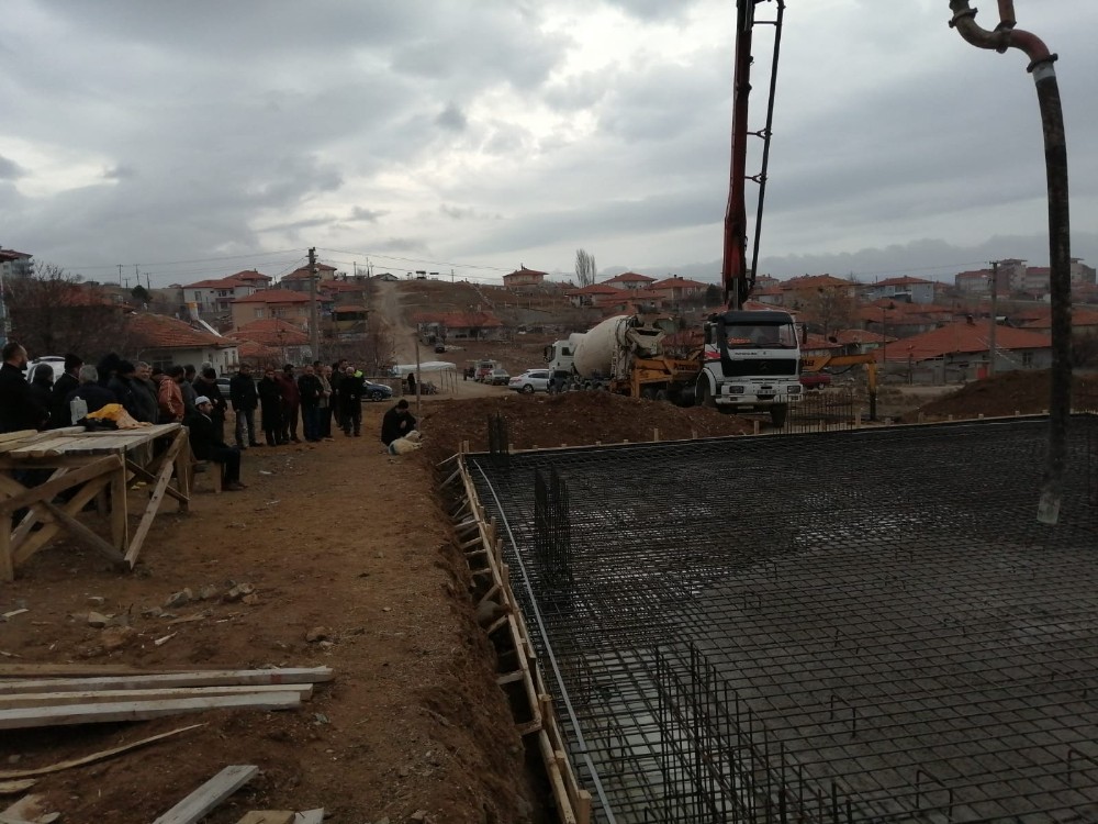 Orhan Gazi Camii ve Kuran Kursu’nun temeli atıldı 