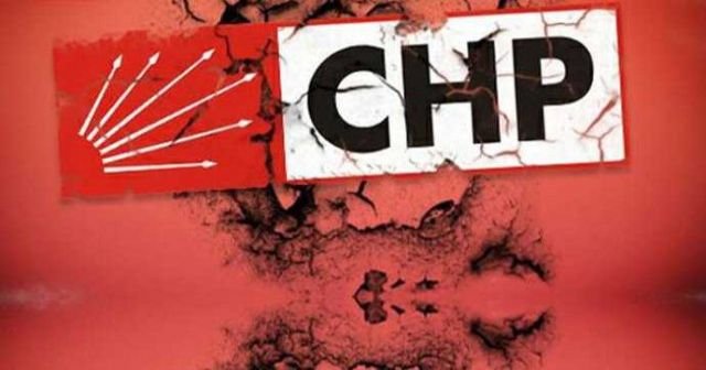 Orhangazi ilçesinde CHP ilçe yönetimi istifa etti