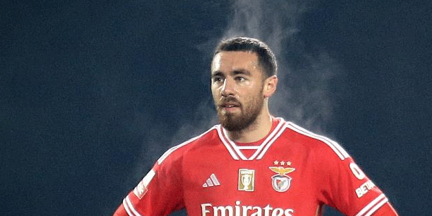 Orkun Kökçü yıldızlaştı