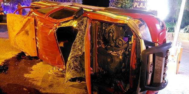 Orman yangınına müdahaleye giden arazi aracı kaza yaptı