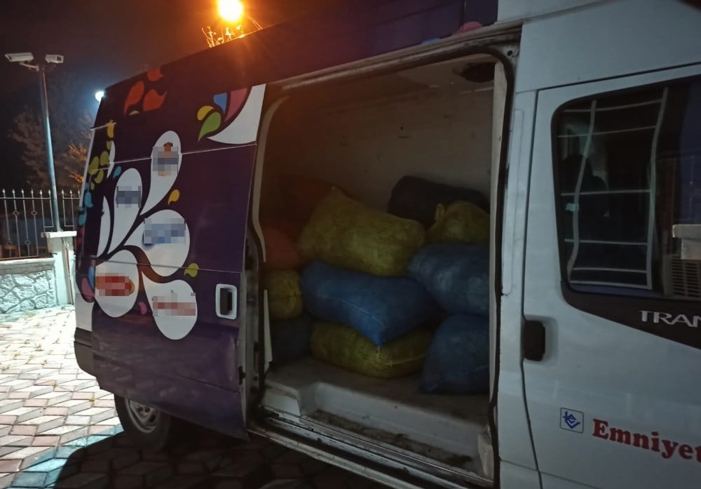 Ormandan izinsiz toplanan 748 kilo defne yaprağı ele geçirildi 