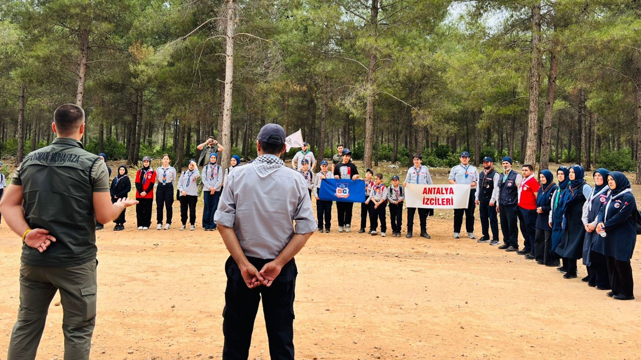 Ormanlar temizlendi, ciğerlerimiz rahatladı! Kepezlilerden anlamlı etkinlik