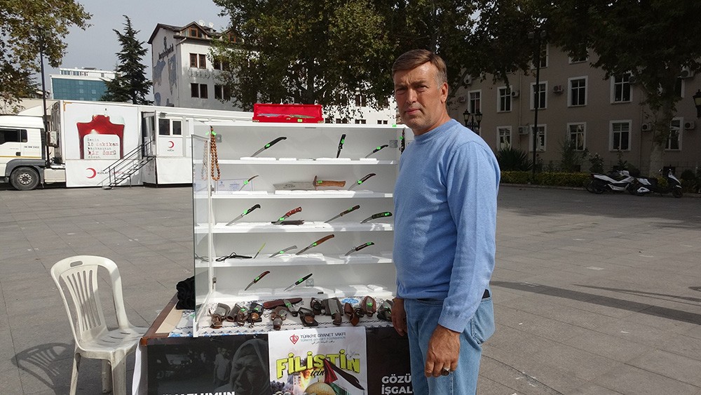 Örnek olacak bir davranış! 5 yıllık emeğini satışa çıkardı! Her şey Filistin için!