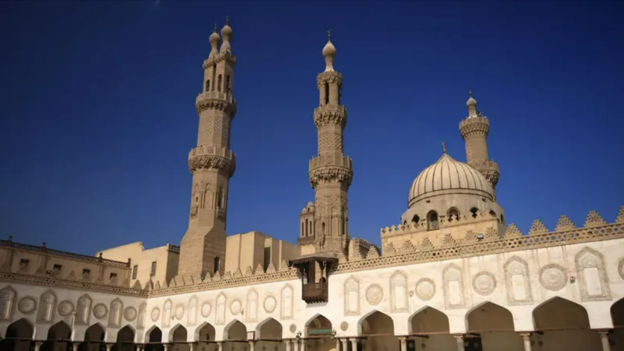 Örnek uygulama! Her camiye anaokulu ve öğretmen