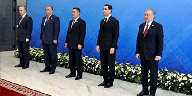 Orta Asya liderleri Kazakistan'da toplandı