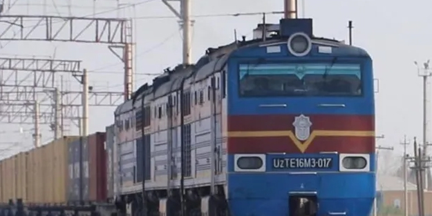 Orta Koridor girişiminde ilk adım: 600 milyar dolarlık altın rota! Orta Koridor ülkelerine ilk tren yola çıktı