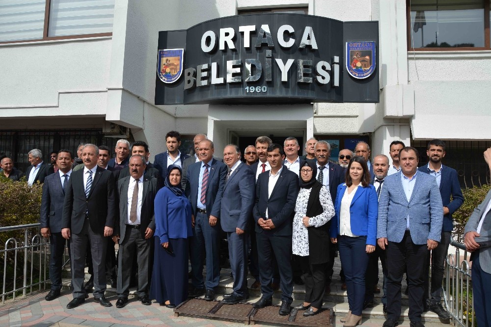 Ortaca Belediye Başkanı Uzundemir göreve başladı 