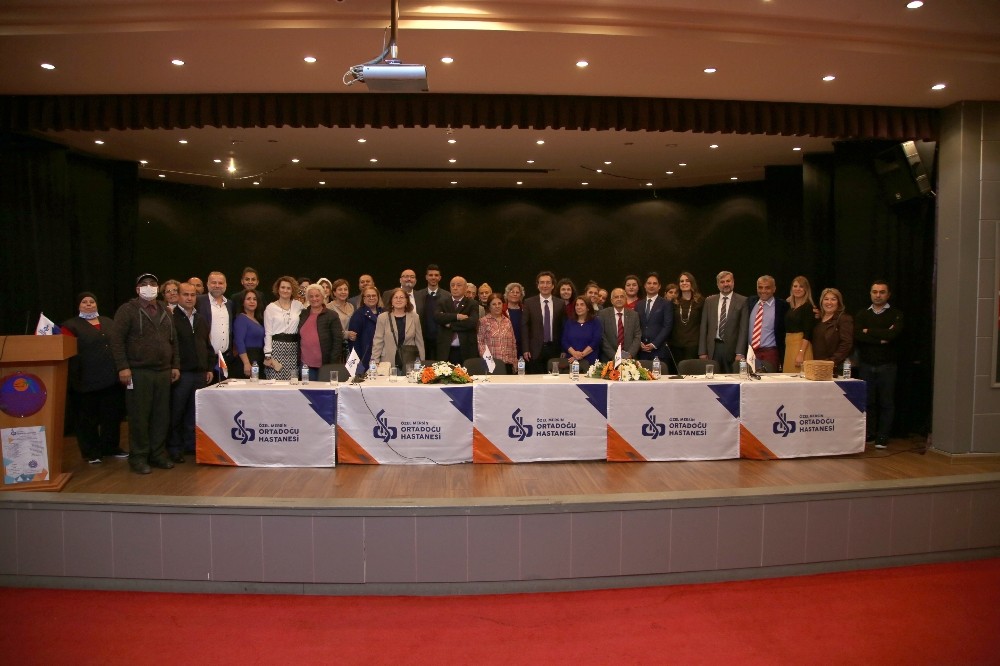 Ortadoğu Hastanesi kanser semineri düzenledi 