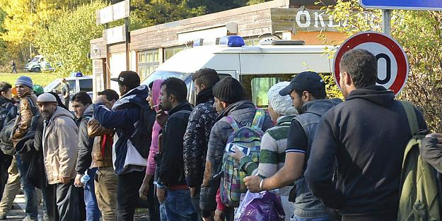 Ortak tuvalet işkencesi! Avrupa ülkesinde Müslümanlara çirkin muamele