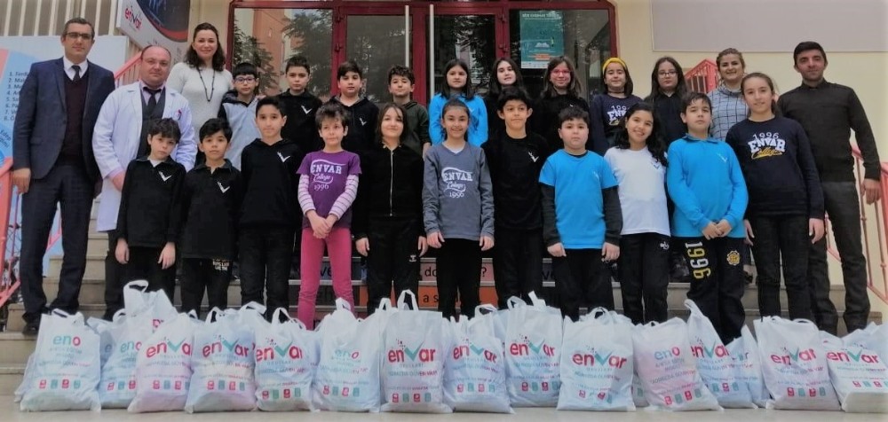 Ortaokul öğrencilerinden yörük kardeşlerine yardım 