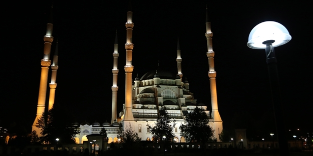 Oruç bıçaksız ameliyattır