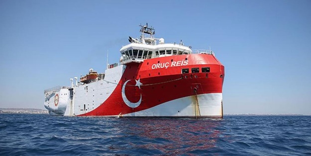 "Oruç Reis" gemisinden muhteşem geri dönüş